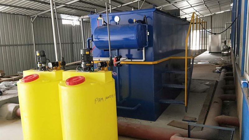 激光切割烟尘滤筒除尘器：选型关键点解析